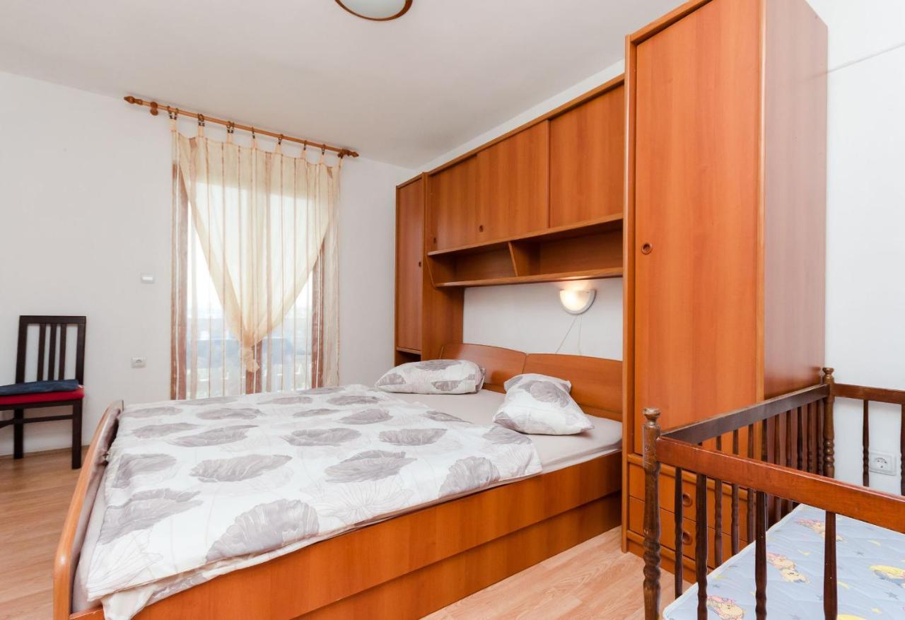 Apartments Albina Lopar Kültér fotó