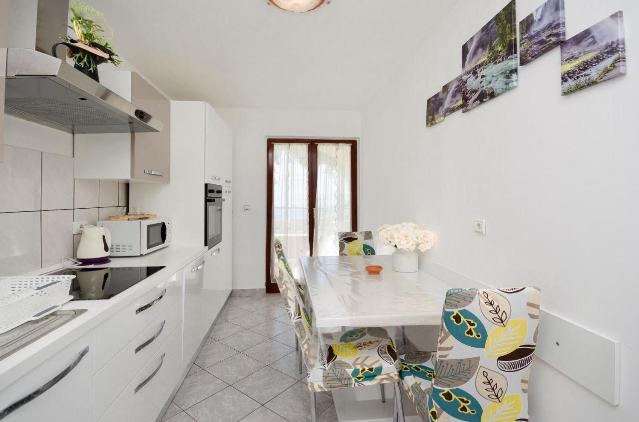 Apartments Albina Lopar Kültér fotó